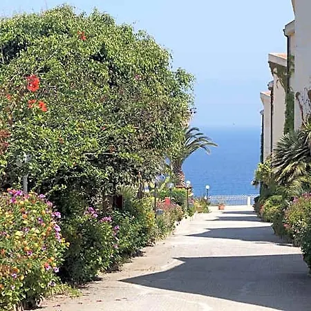 Hotel Il Poggio Di Tropea 2*