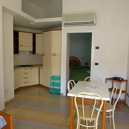Il Poggio Di Tropea 2*